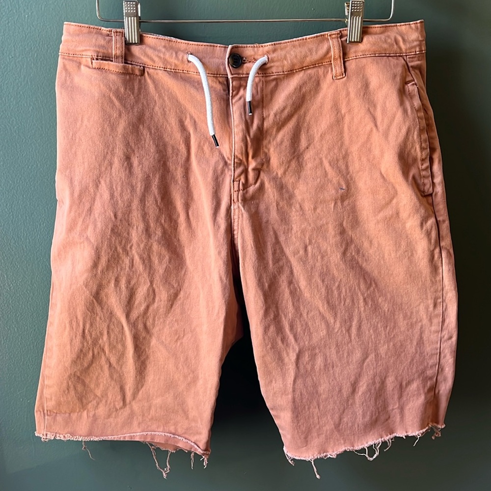 LRG Lifted Research Group Cutoff Khaki Shorts from Macy’s - 34 - RN 101531